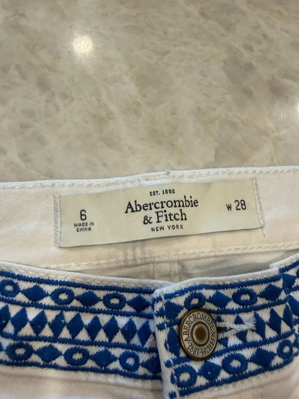 Abercrombie & Fitch abercrombie fitch